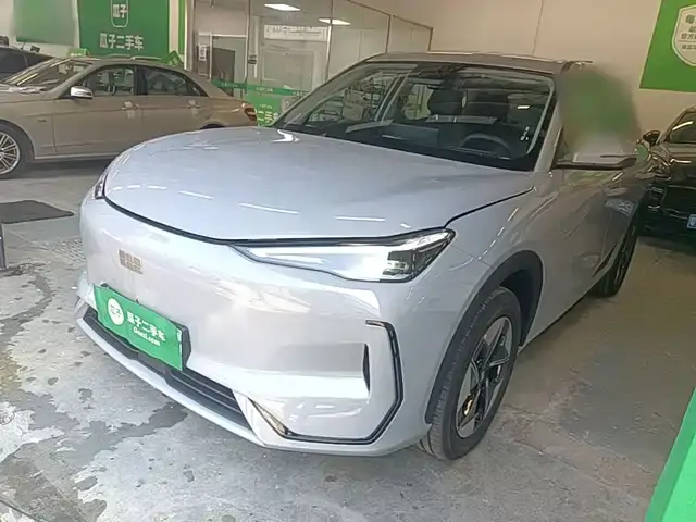 Geely Galaxy E5 2026, 300 км