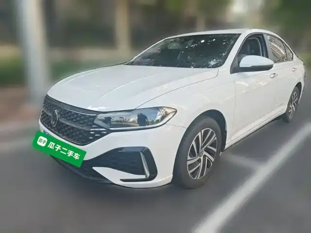 Volkswagen Lavida 2024, 9 000 км
