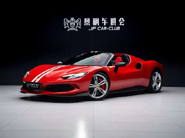 Ferrari 296 2022, 12 000 км