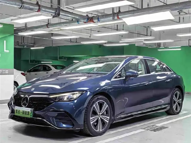 Mercedes-Benz EQE 2025, 21 000 км