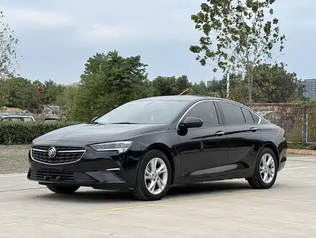 Buick Regal 2023, 10 000 км