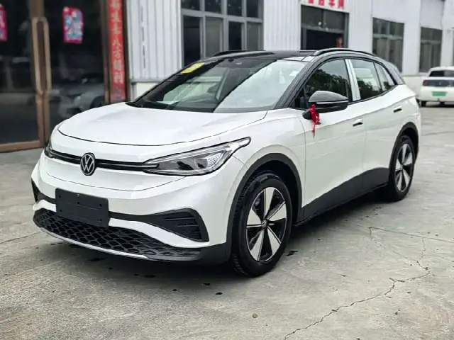 Volkswagen ID.4 X 2025, 700 км