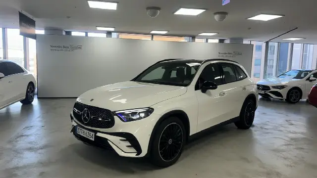 Mercedes-Benz GLC-Class 2023, 4 893 км