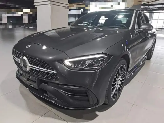 Mercedes-Benz C-Class 2025, 20 800 км