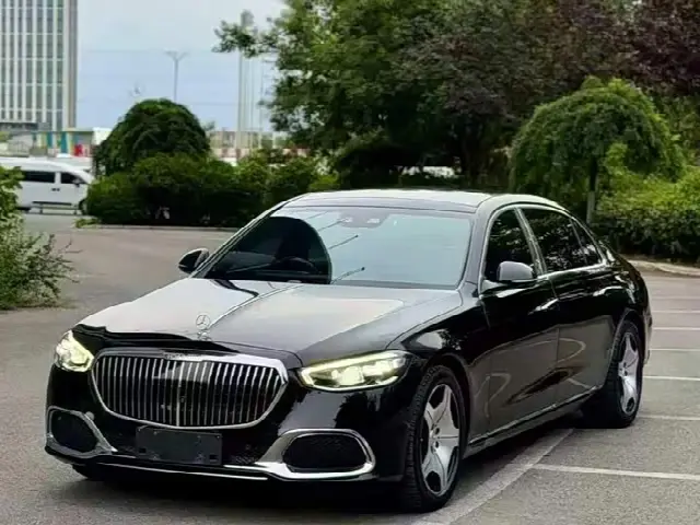 Mercedes-Benz Maybach S-Class 2025, 13 000 км