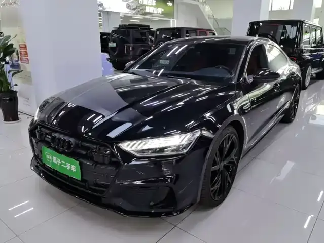 Audi A7L 2024, 13 200 км