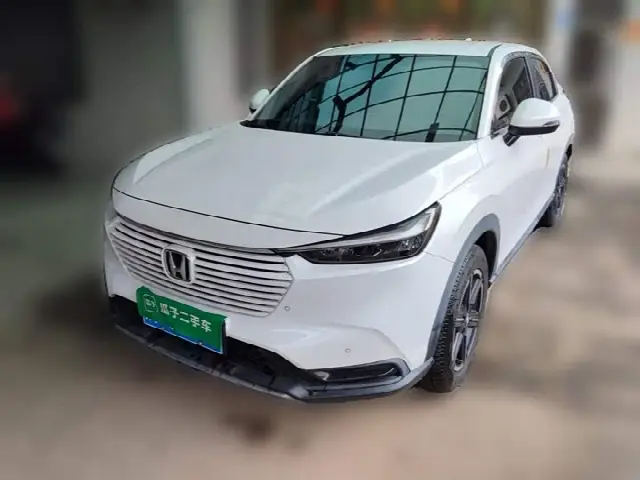 Honda Vezel 2023, 9 700 км