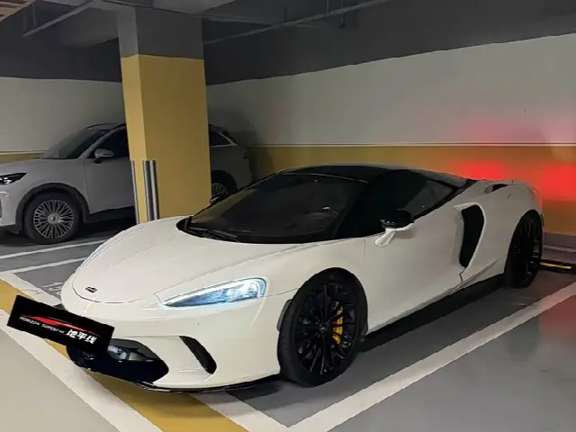 McLaren GT 2023, 11 000 км