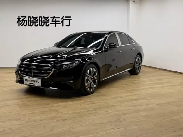 Mercedes-Benz E-Class 2025, 20 300 км