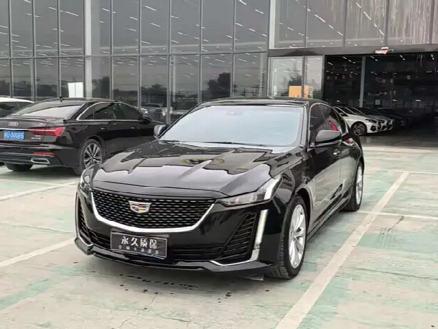 Cadillac CT5 2023, 41 000 км