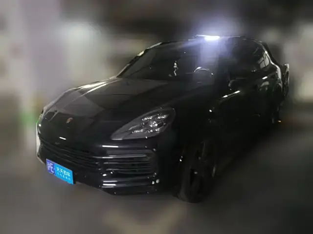 Porsche Cayenne 2022, 53 940 км