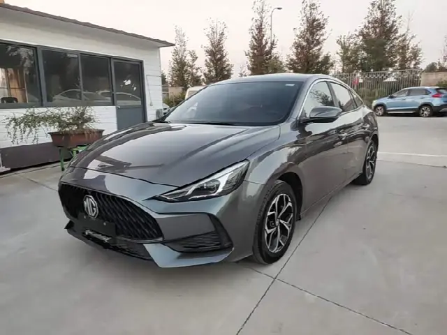 MG Motor 5 2022, 33 200 км