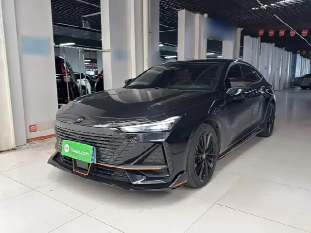 Changan UNI-V 2023, 41 000 км