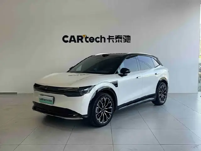 Zeekr 7X 2025, 24 000 км