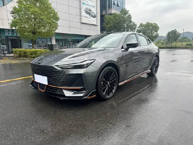 Changan UNI-V 2025, 16 000 км