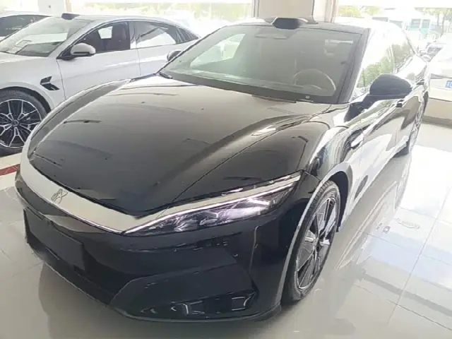 BYD Han L 2025, 3 900 км