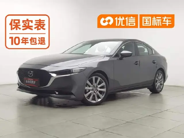 Mazda 3 (Axela) 2023, 39 800 км