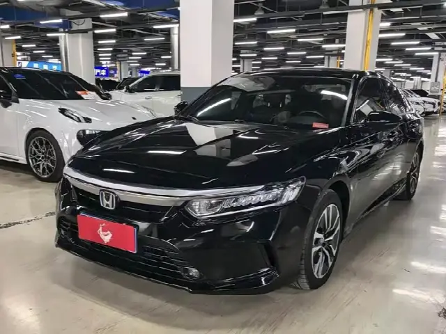 Honda Inspire 2022, 86 000 км
