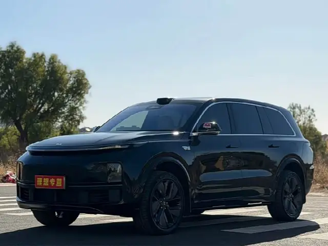 LiXiang L9 2024, 48 000 км