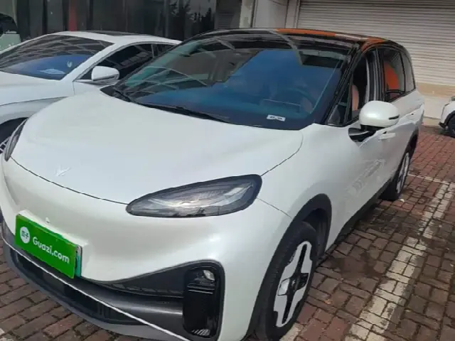 BAIC Arcfox Kaola 2023, 39 900 км