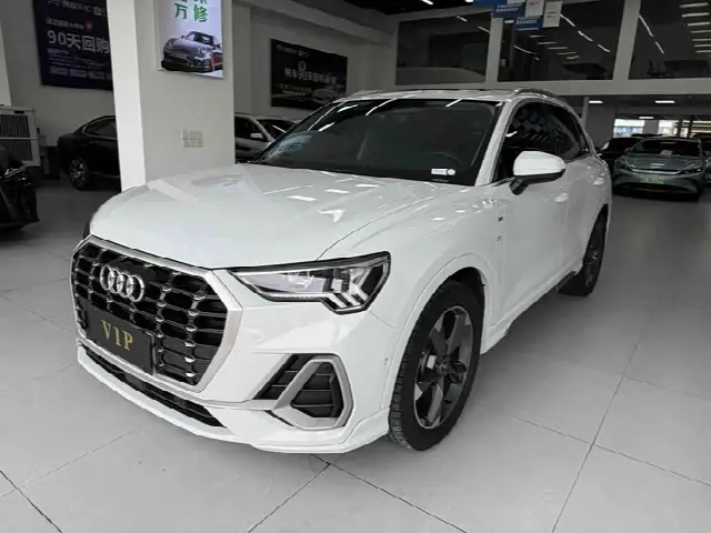 Audi Q3 2022, 56 000 км