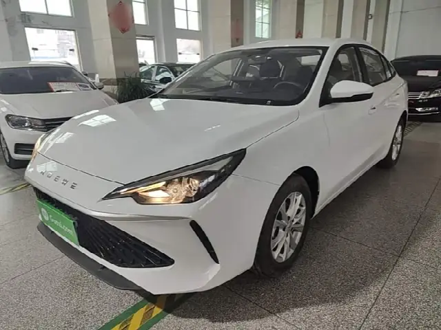 Roewe i5 2026, 100 км