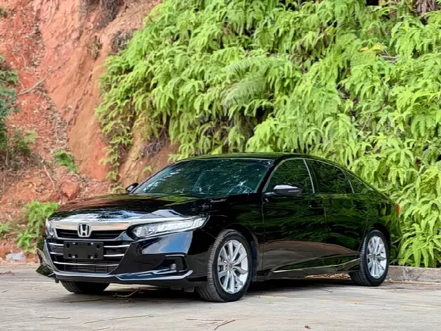 Honda Accord 2022, 64 000 км