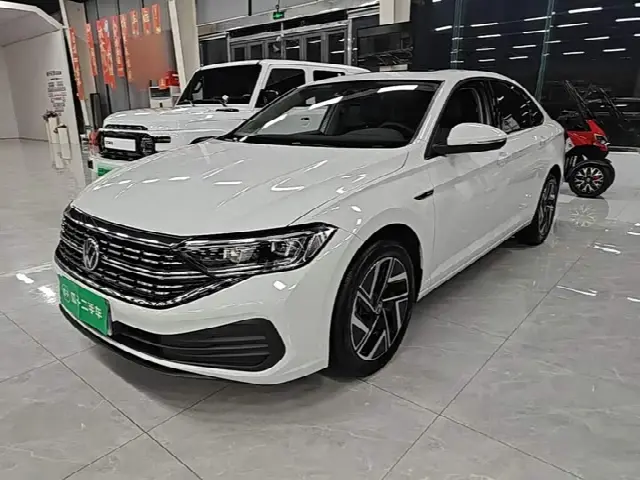 Volkswagen Sagitar L 2023, 39 100 км