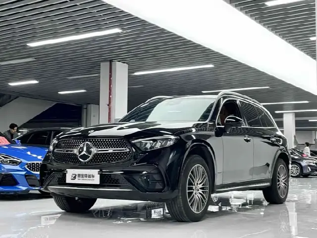Mercedes-Benz GLC-Class 2025, 39 300 км