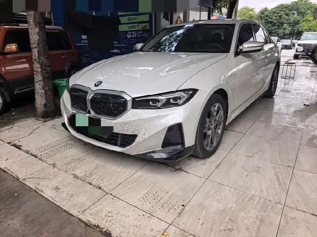 BMW i3 2024, 54 000 км