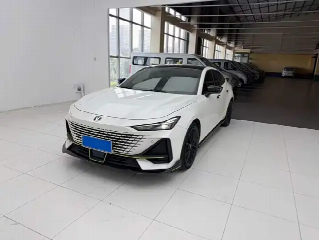Changan UNI-V 2022, 50 000 км