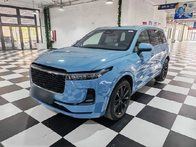 LiXiang One 2021, 47 900 км