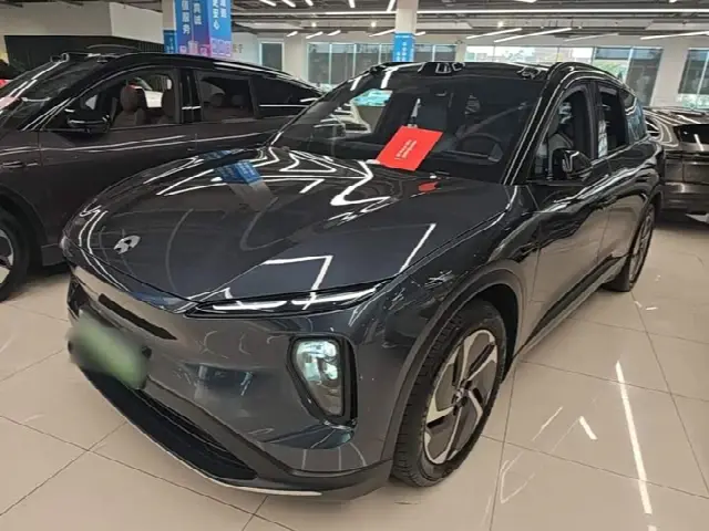 Nio ES6 2024, 27 900 км