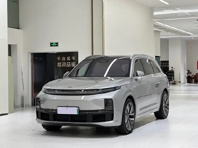 LiXiang L7 2023, 48 000 км