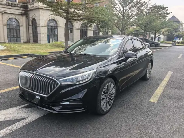 Hongqi H5 2022, 42 000 км