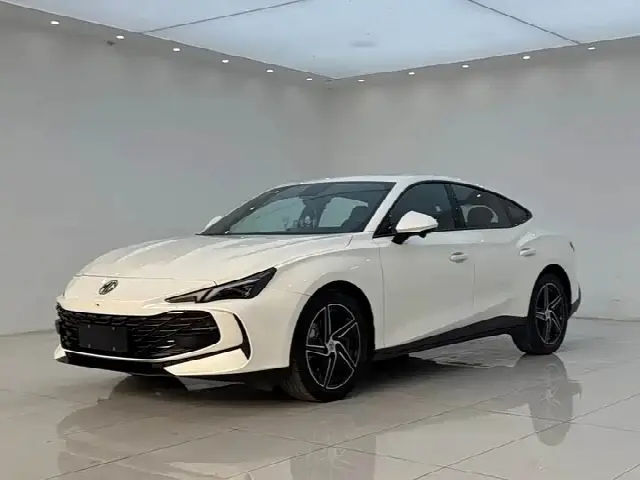 MG Motor 7 2023, 30 000 км