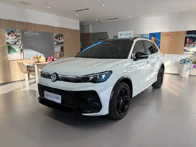 Volkswagen Tiguan L Pro 2026, 4 400 км