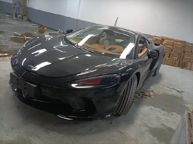 McLaren GT 2023, 13 000 км