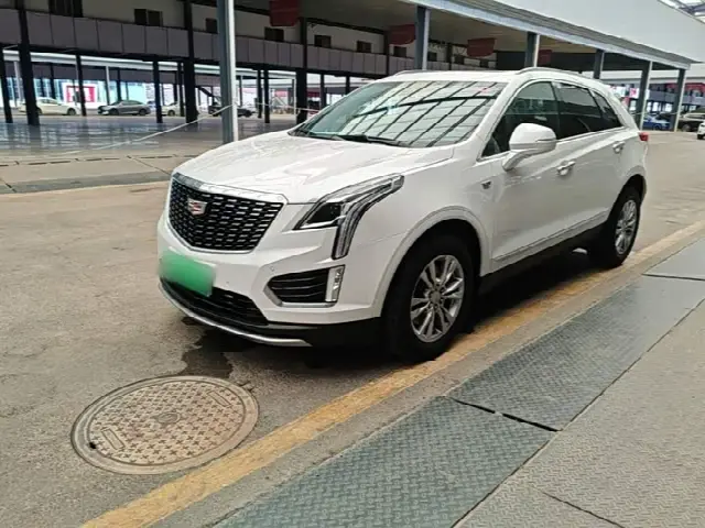 Cadillac XT5 2023, 64 100 км