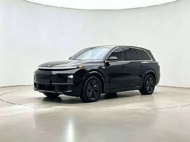 LiXiang L8 2023, 30 000 км