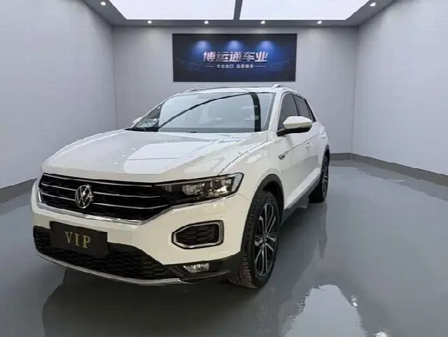 Volkswagen T-Roc 2021, 24 500 км
