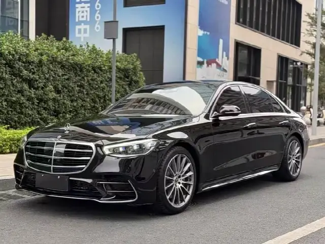Mercedes-Benz S-Class 2024, 30 000 км
