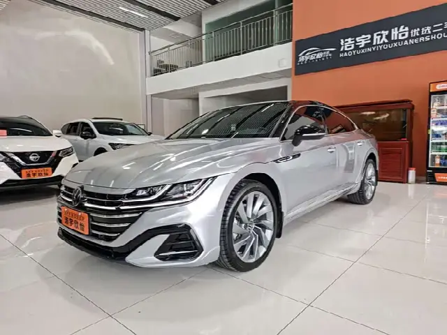 Volkswagen CC 2023, 23 000 км