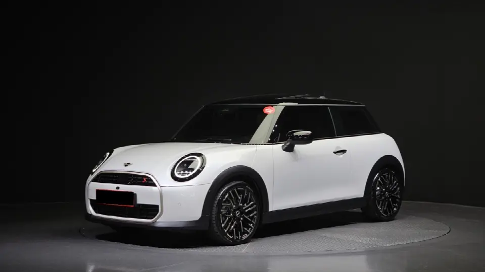 Mini Cooper 2024, арт. KR-1734844 — фото 1