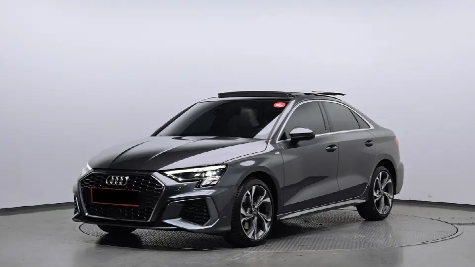Audi A3 2022, арт. KR-1893456 — фото 1