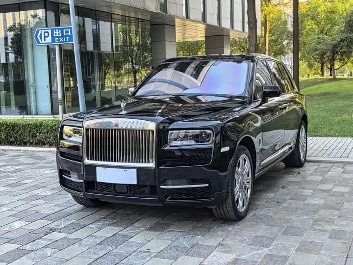 Rolls-Royce Cullinan 2018, арт. CN-1923627 — фото 1
