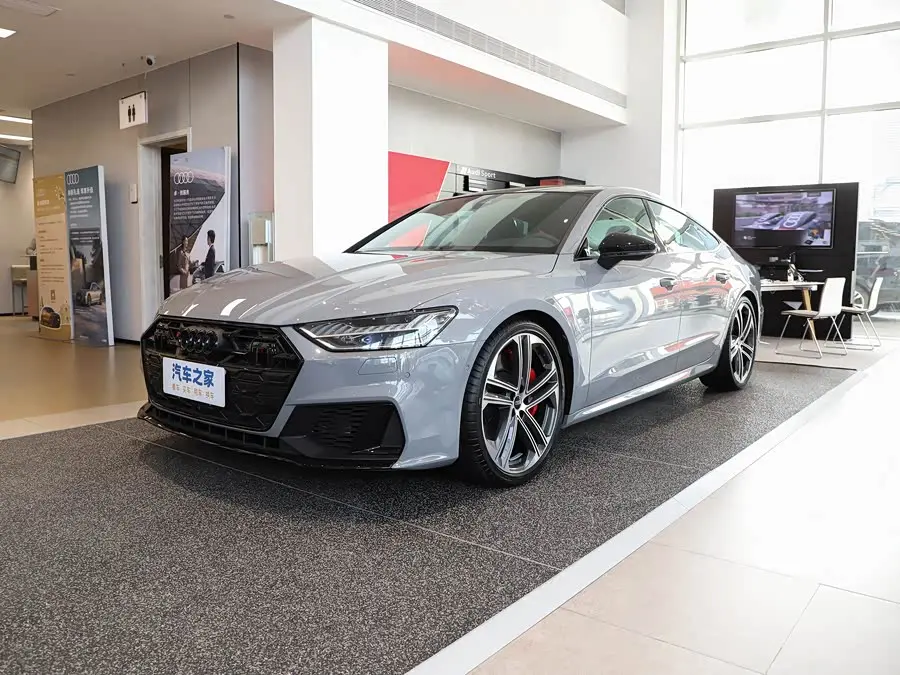 Audi S7 2024, фото из объявления