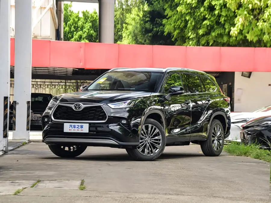 Toyota Highlander 2026, арт. CN-1963451 — фото 1