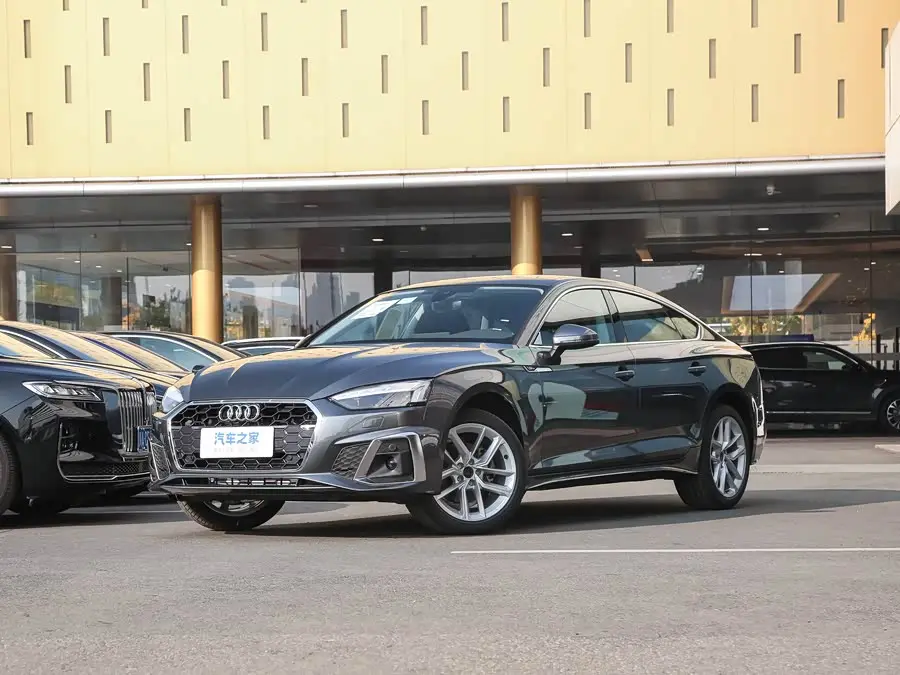 Audi A5 2024, арт. CN-1963583 — фото 1