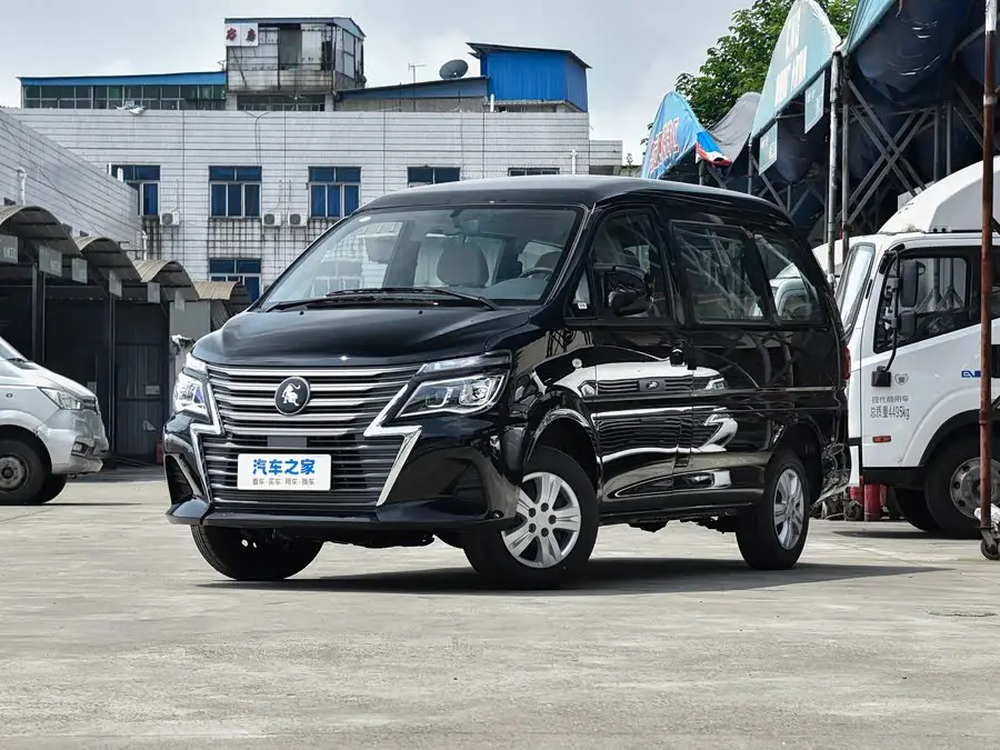 Dongfeng Forthing Lingzhi M5 2025, арт. CN-1968048 — фото 1